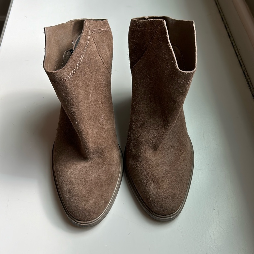 Dolce vita booties size 8